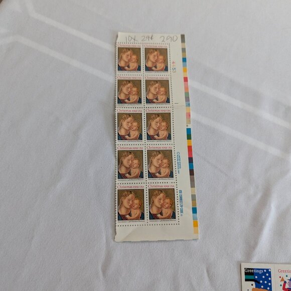 USPS Stamps 29-cent Variety Pack Christmas and Columbus 1993 - Picture 7 of 9
